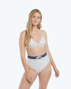 The Triangle Bikini Top - Square Dot In White Sand & Deep Sea 7 The Triangle Bikini Top - Square Dot In White Sand & Deep Sea -Deals US Tropic Bikini Store 1 ModelFront 6a5a7b73 62fd 4a84 97f0 edb969553ff6