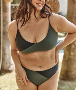 The Diagonal Mid Rise Bottom - Olive & Sea Urchin -Deals US Tropic Bikini Store 2 ModelBack 10a10ce7 691b 42f6 8724 27bbfde964de