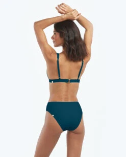 The Plunge Bikini Top - Seaweed 8 The Plunge Bikini Top - Seaweed -Deals US Tropic Bikini Store 2 ModelBack 267f6918 a6da 417f 893c 352580617539