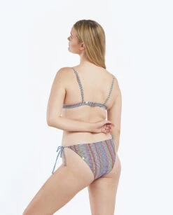 The Triangle Bikini Top - Mod Stripe -Deals US Tropic Bikini Store 2 ModelBack 58ad420e 5b6a 4c81 929a 2b2d019c2872