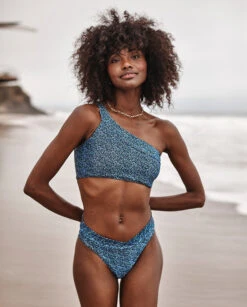 Deals US Tropic Bikini Store -Deals US Tropic Bikini Store 2 ModelBack c0df86bc 526a 4df1 9dab 5101ac5a1194