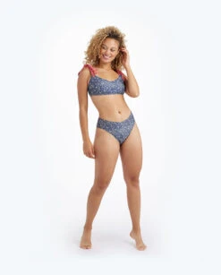 The Limited-Edition High Leg Mid Rise Bikini Bottom - In Bloom In Deep Sea -Deals US Tropic Bikini Store 3 ModelDetailFront 0c6c05e5 82ad 4982 bedb d9f03f071151