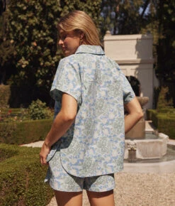 The Poolside Poplin Button-Down Shirt - Secret Garden In Powder Blue & Sage 9 The Poolside Poplin Button-Down Shirt - Secret Garden In Powder Blue & Sage -Deals US Tropic Bikini Store 4 ModelDetail 2f32db78 15d2 40f9 84d5 cae49b606b27