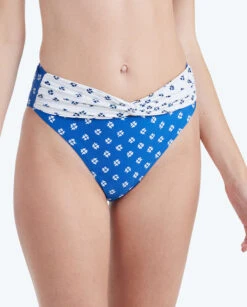 The Twist High Leg Mid Rise Bottom - Block Print In Indigo & White Sand -Deals US Tropic Bikini Store 4 ModelDetail 3603d13d 9c71 424f af6a fe319abce1b7