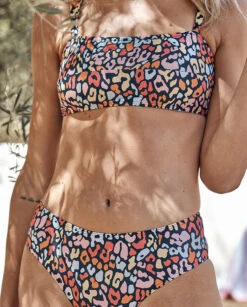The Wide Strap Oasis Bikini Top - Multicolor Leopard -Deals US Tropic Bikini Store 5 ExtraProductShot a6363fe4 d9fd 4cb6 8a9f ba7305b8d94f