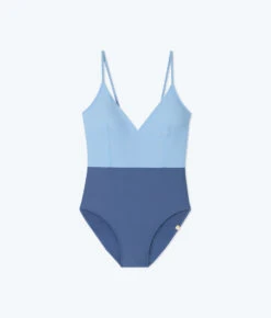 The Wave - Sky & Blue Mountain -Deals US Tropic Bikini Store FlatLay 09551c7d fc94 4b03 9670 edc639efc294