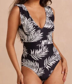 The Ruched Backflip - Palms In Sea Urchin & White Sand 7 The Ruched Backflip - Palms In Sea Urchin & White Sand -Deals US Tropic Bikini Store PDP RuchedBackflip PalmsSeaUrchin Front Detail