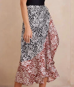 The Silky Luxe Beach To Brunch Wrap Skirt - Watercolor Dot In Sea Urchin & White Sand -Deals US Tropic Bikini Store SilkyLuxeBeachtoBrunchWrapSkirt WatercolorDotinSeaUrchin WhiteSand Detail