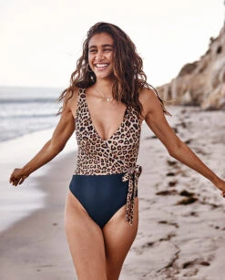 The Perfect Wrap One-Piece - Leopard 10 The Perfect Wrap One-Piece - Leopard -Deals US Tropic Bikini Store pleopard 3