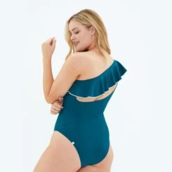 The Ruffle Sidestroke - Seaweed & Coastal 5 The Ruffle Sidestroke - Seaweed & Coastal -Deals US Tropic Bikini Store rufflesidestroke green back web 04004e74 2c4e 44ae 953f 92cae889db44